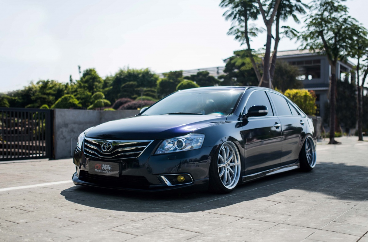 回忆杀2018变装,七代经典凯美瑞改装外观最佳案例