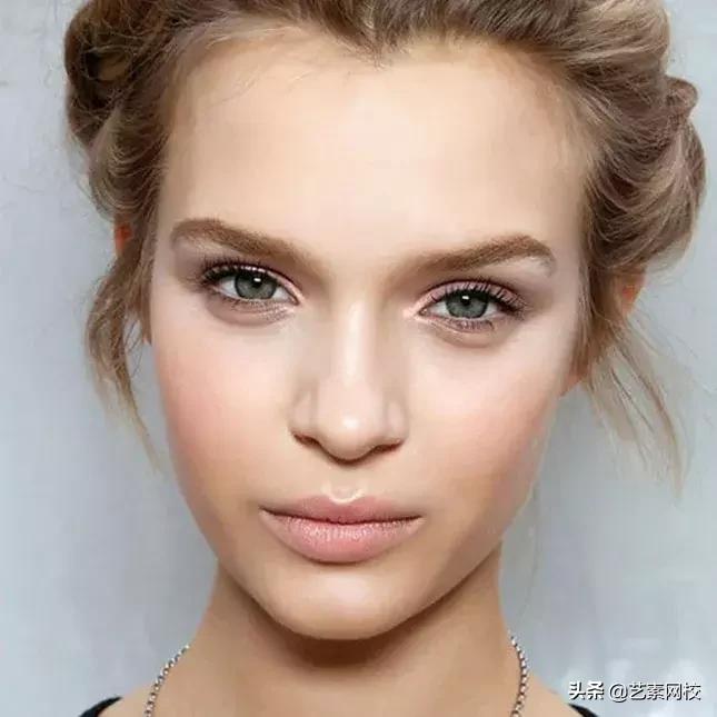 适合素颜涂不干的口红有哪些,适合纯素颜涂的口红