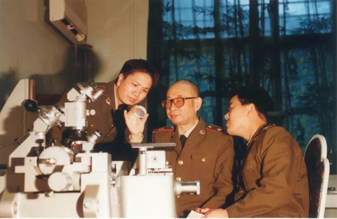 高伯龙纪录片,高伯龙作品