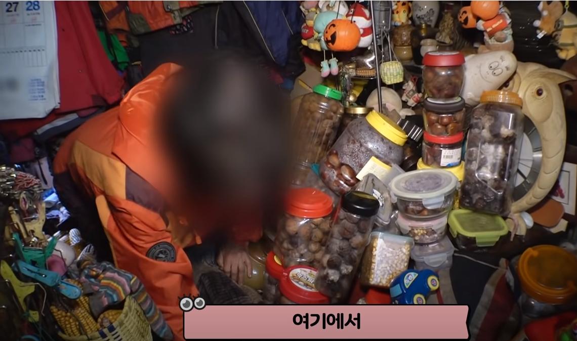 韩国老太独居深山40年,囤积癖老人去世