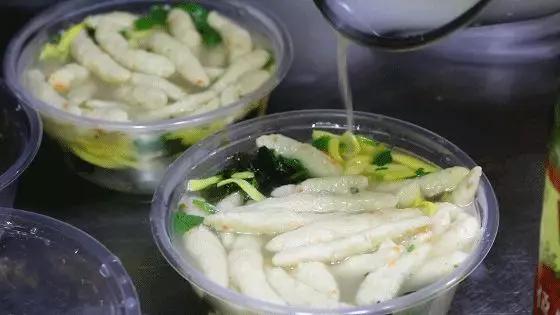 合肥安农大美食一条街是哪个门,合肥人气最旺的小吃街夜吃