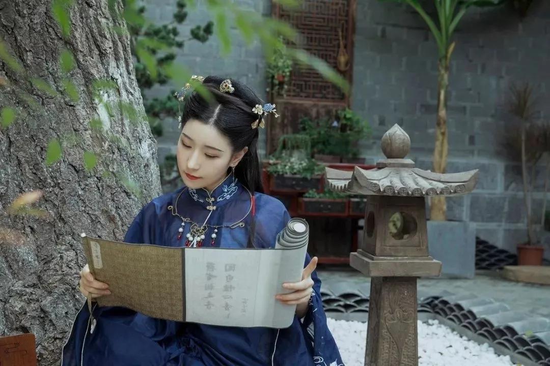 疫情防控取得阶段性胜利有序恢复,疫情胜利在望