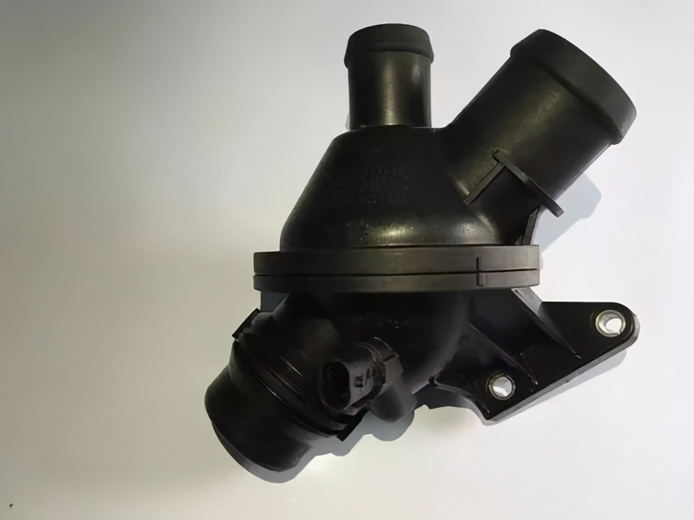 保值率低进口二手车,新款马3和老款马3有什么不一样