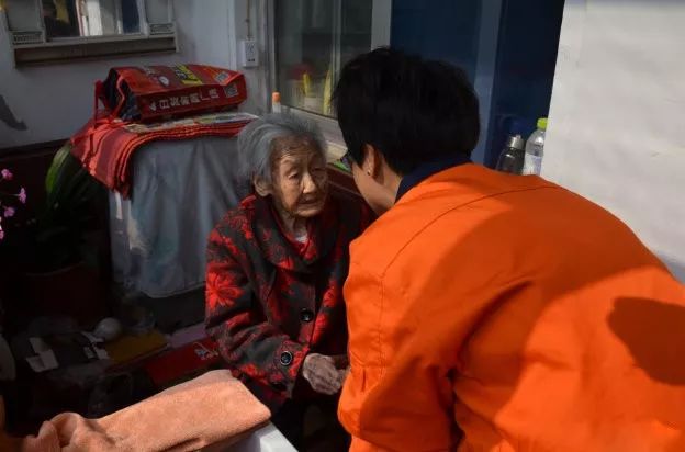 85岁以上老人补贴,80岁以上老人取暖补贴