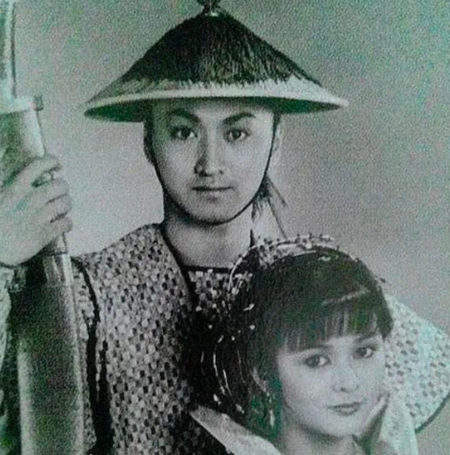 何家劲维他奶事件,何家劲维他奶