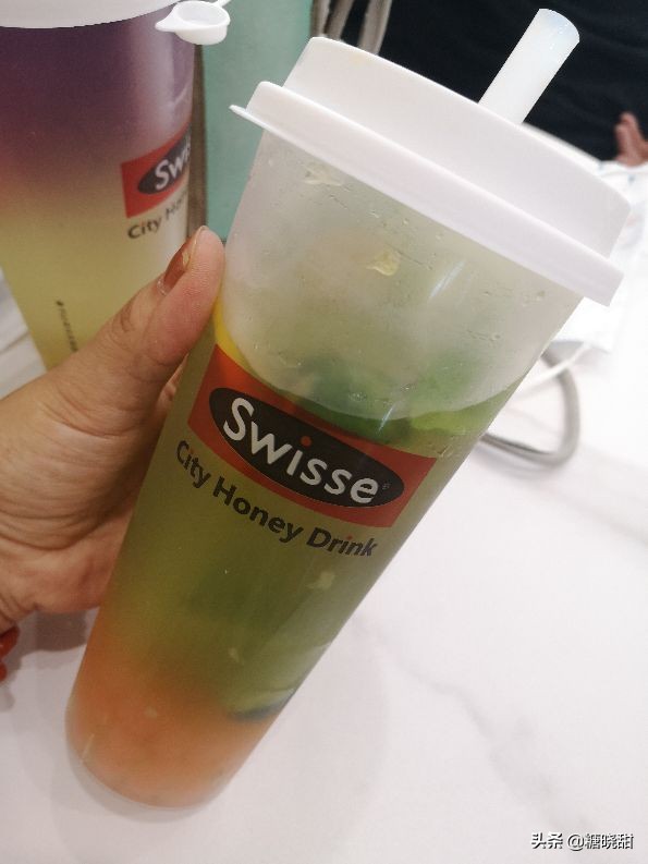 swisse饮品探店 (swisse 营养颜究美茶馆探店)