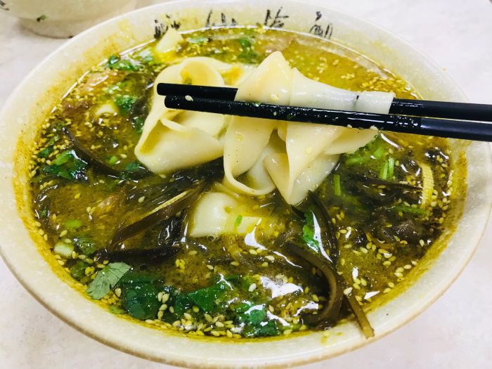 河南郑州正宗烩面在哪个位置,安阳郑州四厂烩面哪一家好吃