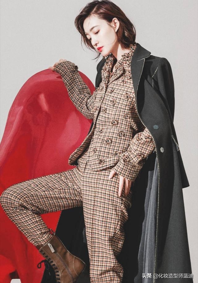 王丽坤黑色西装搭配,王丽坤穿搭黑色西服