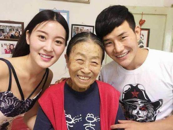 丑娘去世视频,丑娘是怎么去世的