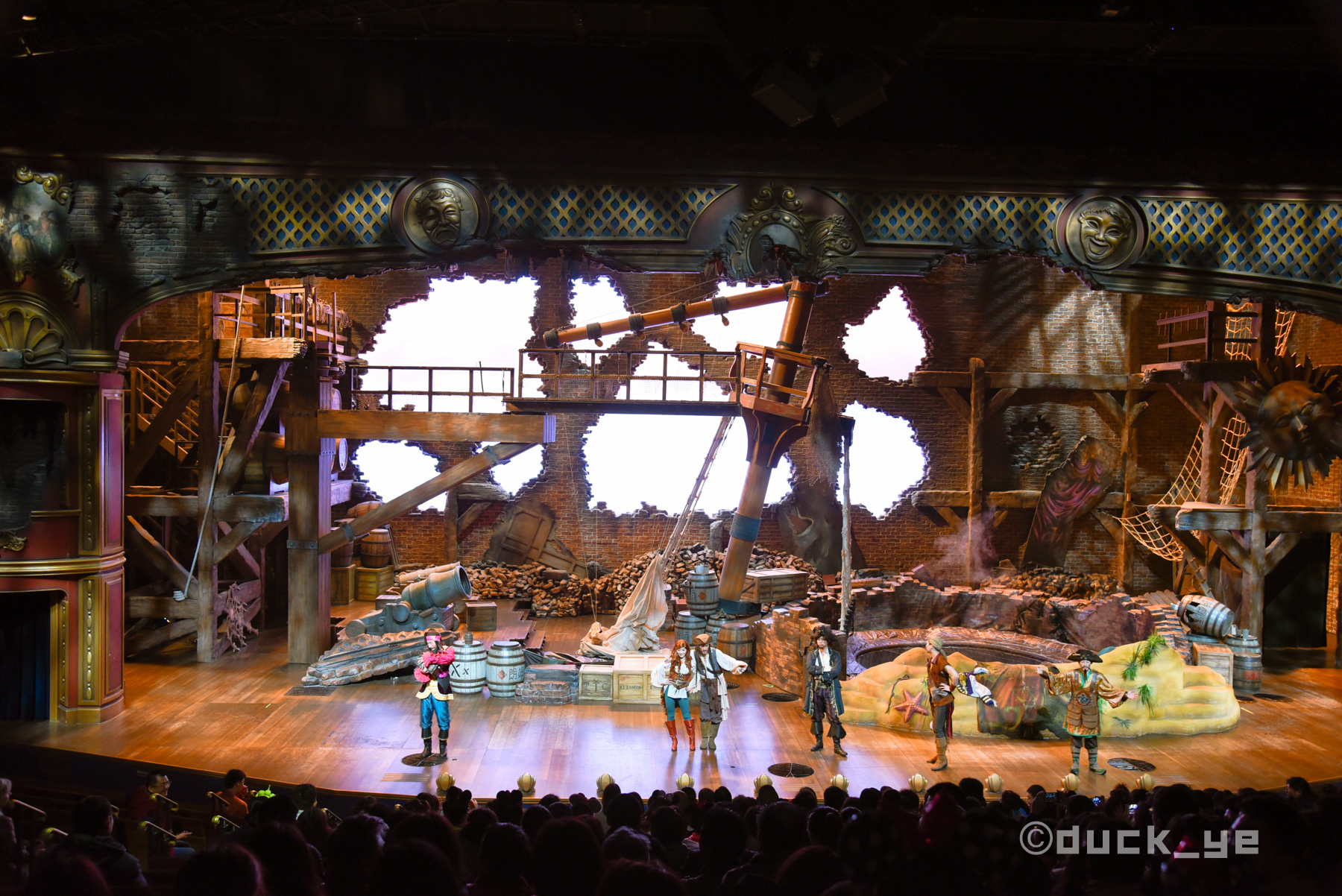 上海迪士尼两晚一天攻略,如何六日玩转上海迪士尼