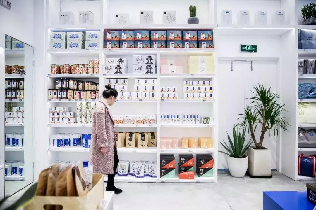 西湖边“空降”3000+好物！全国首家网易考拉旗舰店来啦，冲鸭！