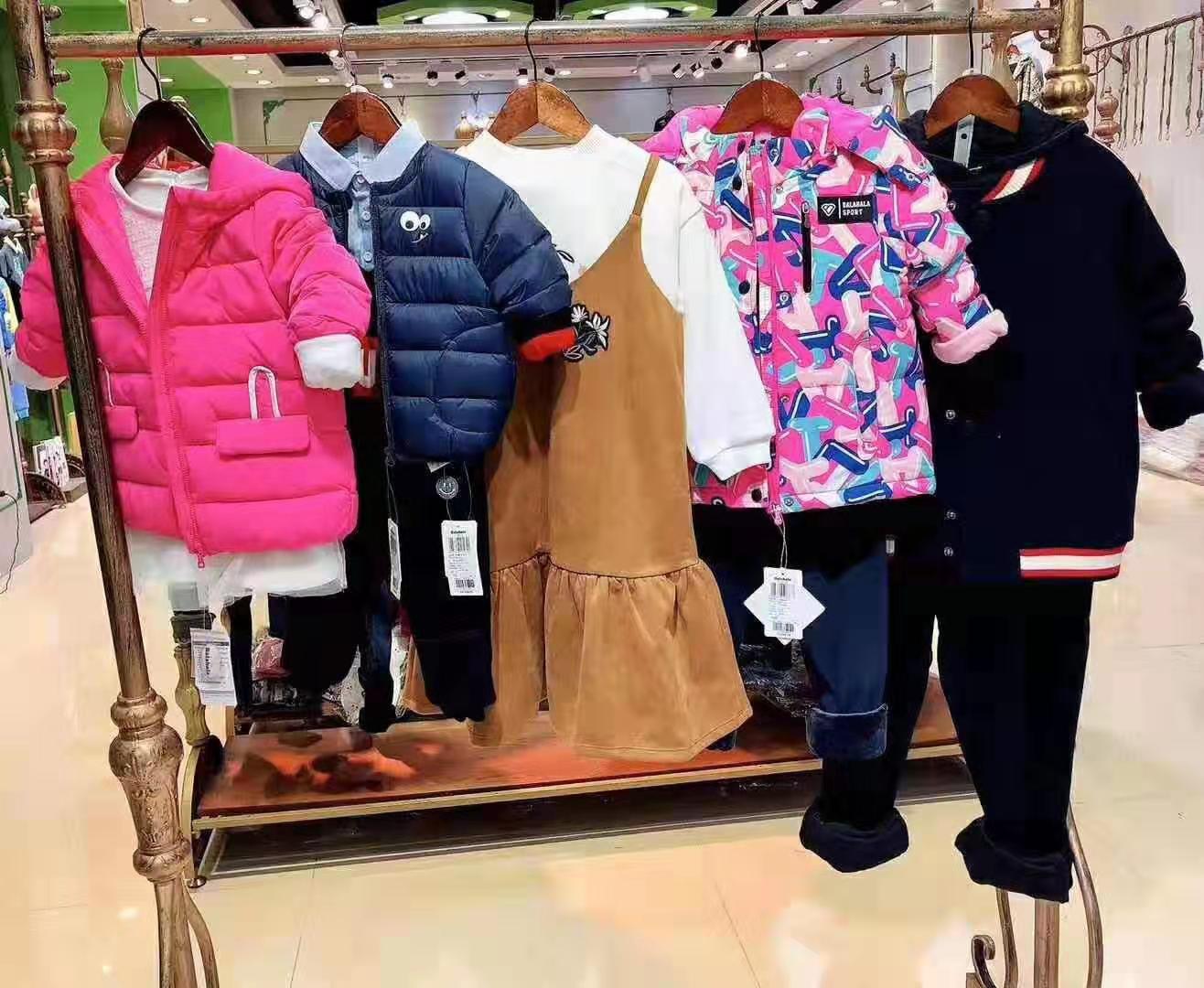 深圳巴拉巴拉童装折扣,杭州巴拉巴拉童装店直播