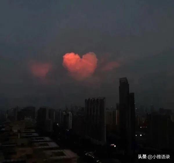 很甜很撩的高级情话句子,很甜很撩的哄人睡觉的句子