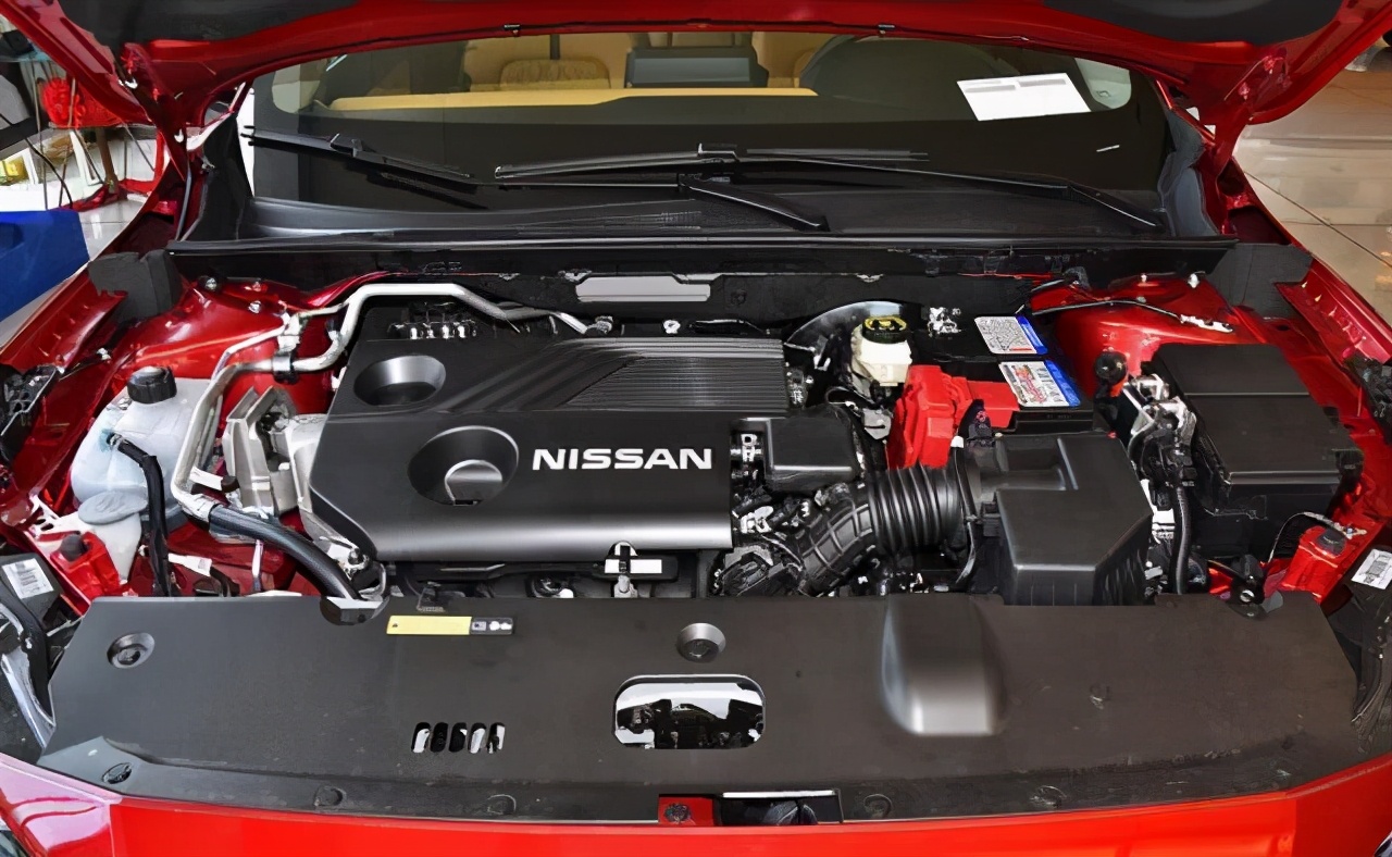 轩逸跟宝来1.5t对比哪个好,轩逸对比宝来