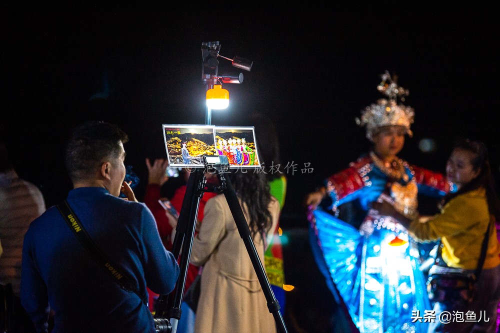 贵州租苗服多少钱,贵州景区租苗服