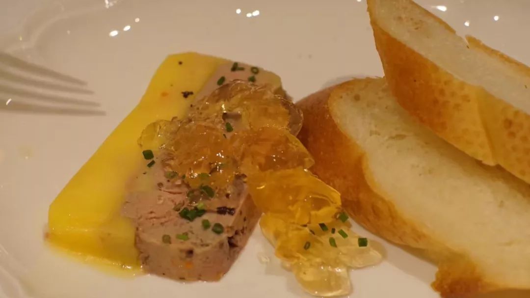 吃完就变富有的一顿饭：来自台湾非典型性富二代农夫Fudy