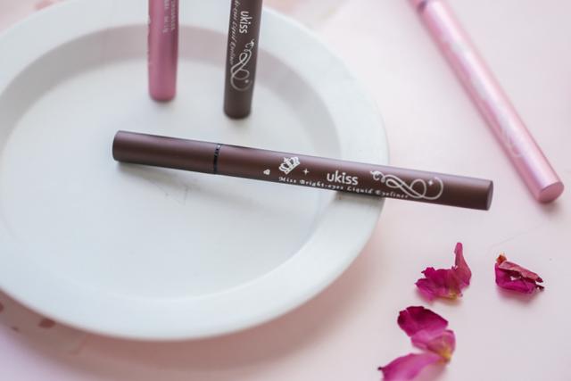 比较好用的平价眼线笔推荐,好用眼线笔便宜推荐