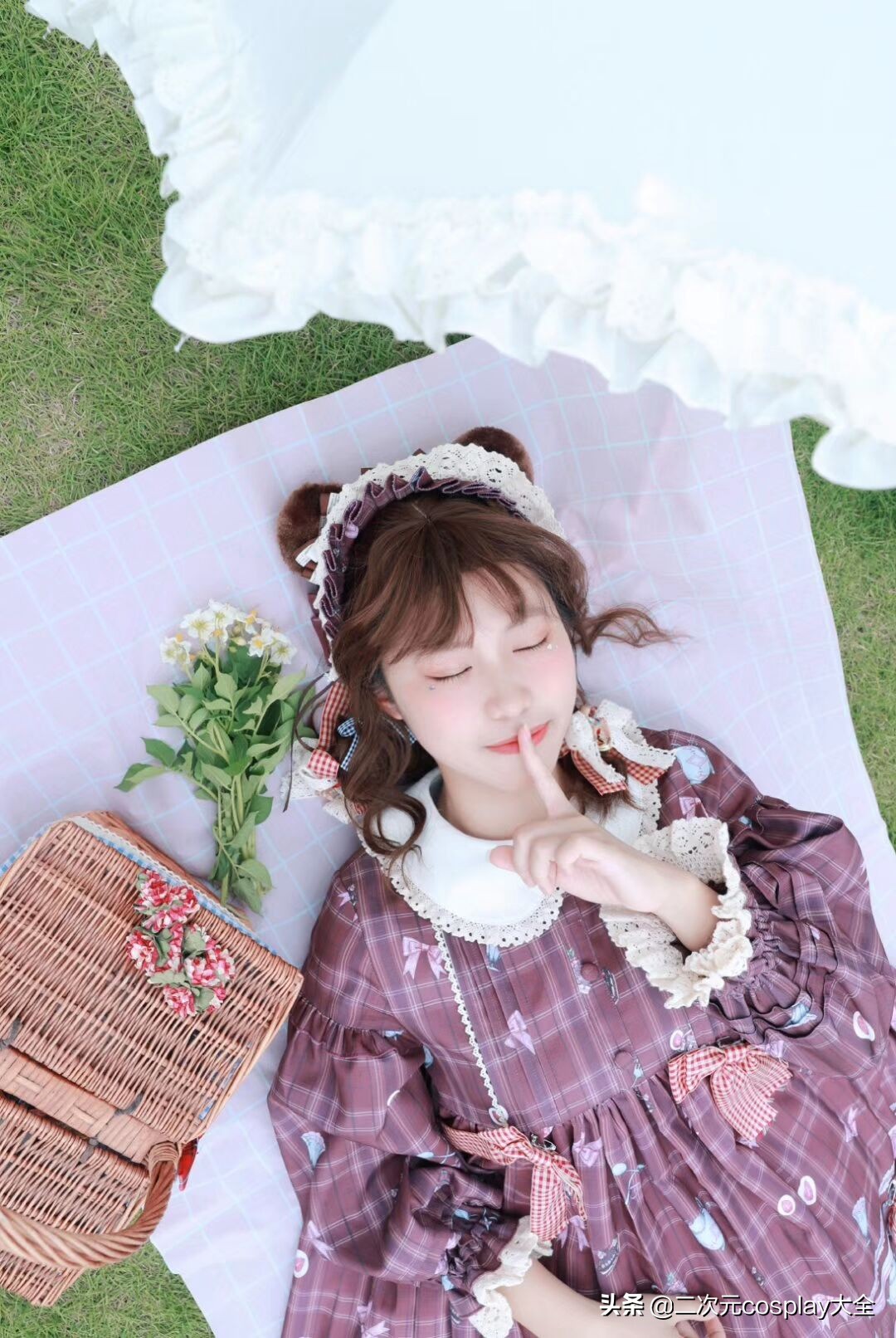 Lolita搭配造型，与对Lo裙的喜爱：专访入坑三年的lo娘