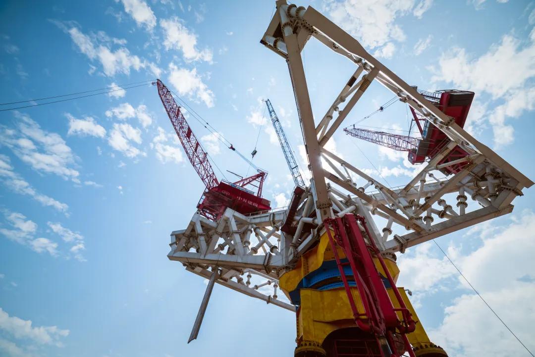 济蓉镐—在建400米级超级地标快速拔高!摩天缔造者绿地实力彰显