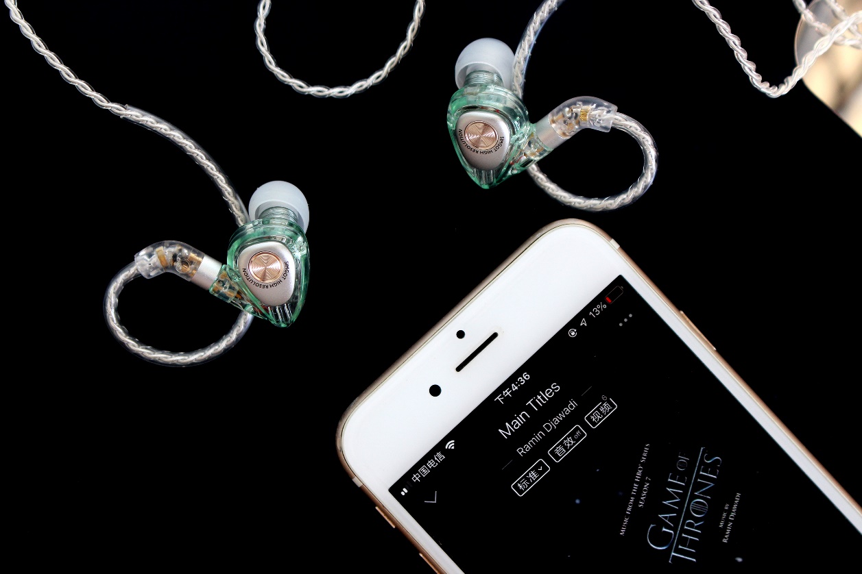 兴戈ea500lm和洛神em2r哪个好,兴戈ea500和洛神em2哪个值得买