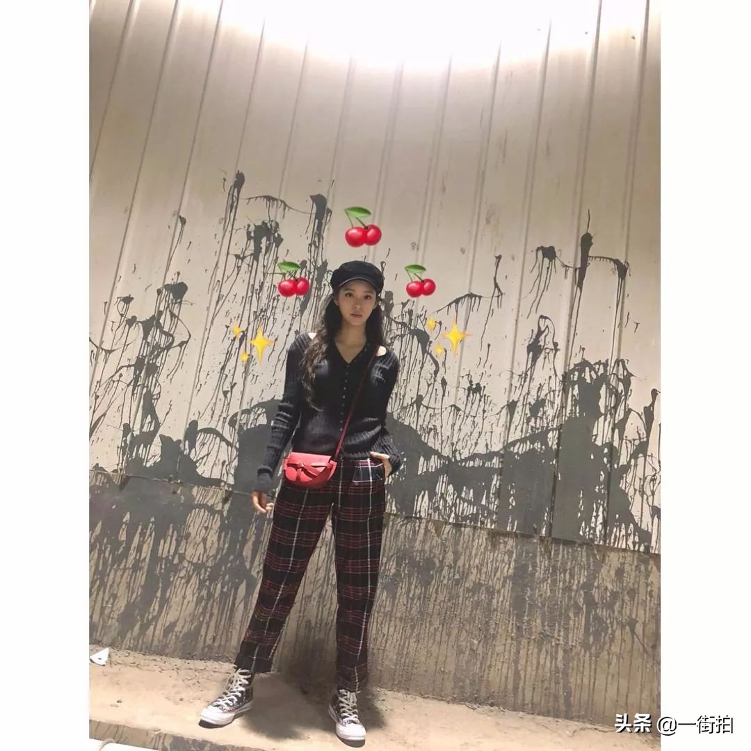 欧阳娜娜匡威搭配,欧阳娜娜穿匡威搭配西装