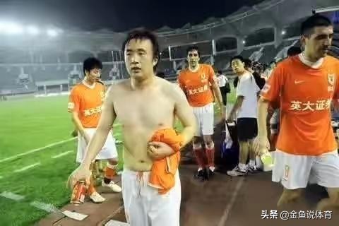 撑杆跳运动员为什么能够成功,为什么跳高运动员身材修长