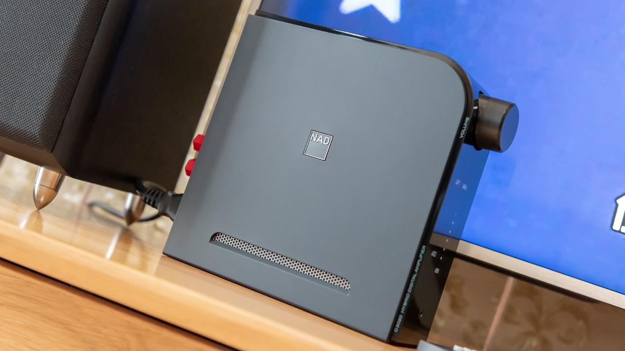 2019大惊喜:让你的耳机系统通通吃灰深度谈谈英国NAD解码功放