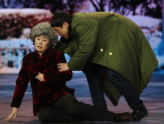 马丽首次晒娃官宣当妈了,现在的马丽是什么样的