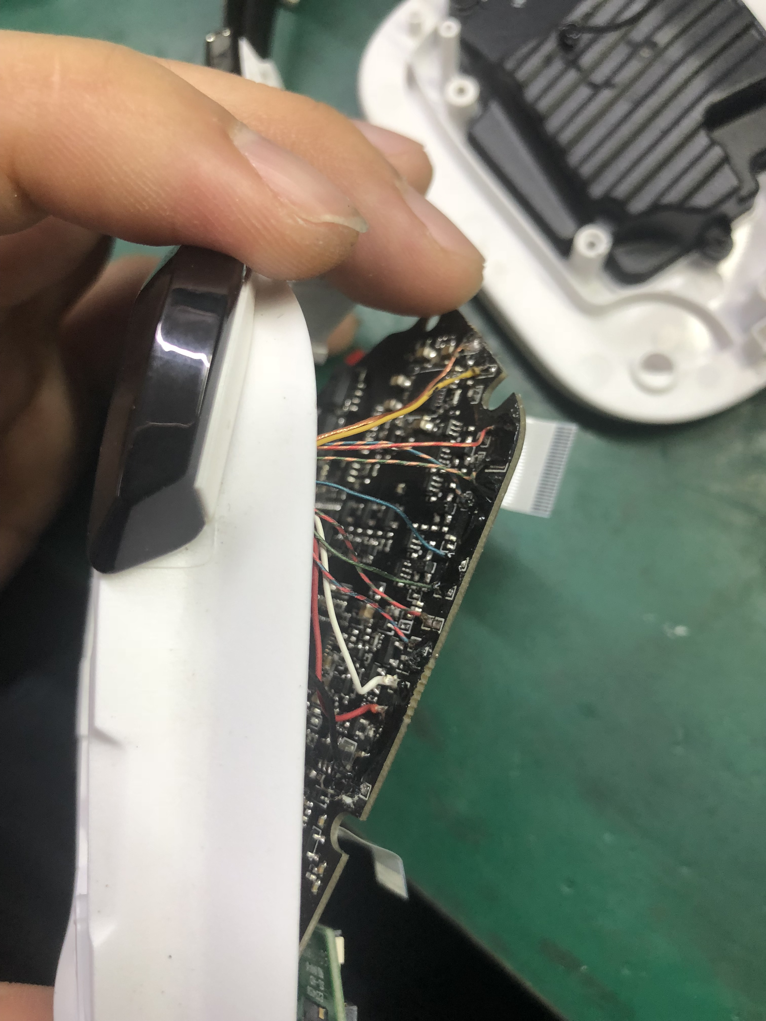 罗技耳机g933s和g733区别,罗技g933接收器插普通耳机不响