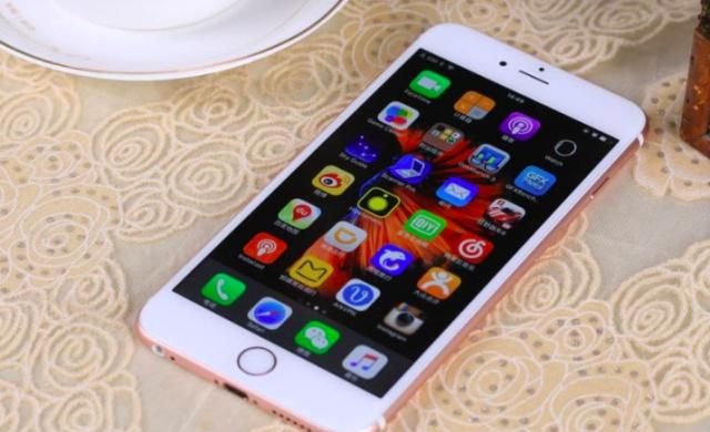 iphone6s plus相当于什么安卓机 (iphone6s可以吊打哪些安卓机)