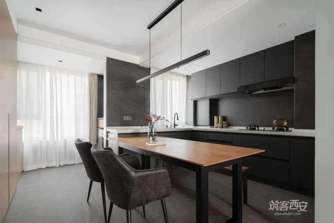 鍒樼孩鏃烘柊涓紡瑁呬慨,鍒樼孩鏃鸿璁″笀