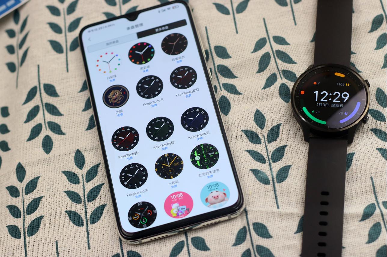 小米智能手表强势来袭，售价仅为华为一半，不买就亏了