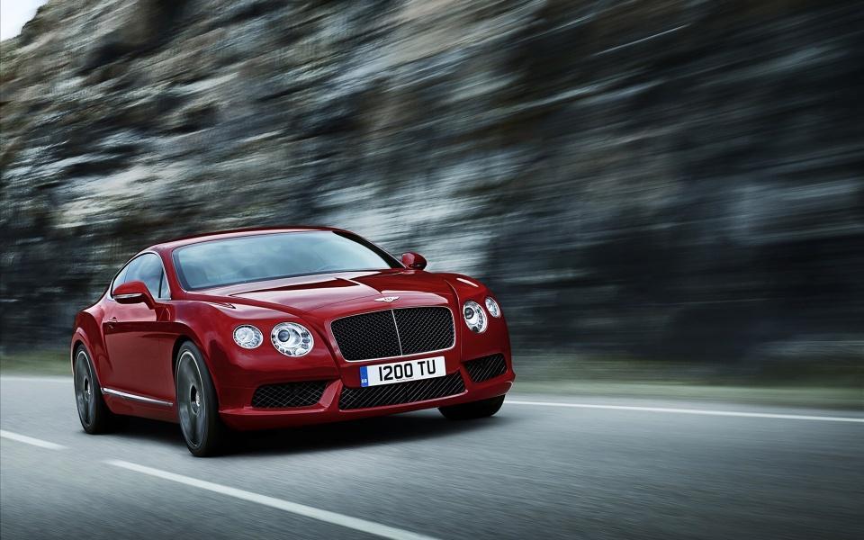 情人节，买一支口红界的“法拉利”送女友