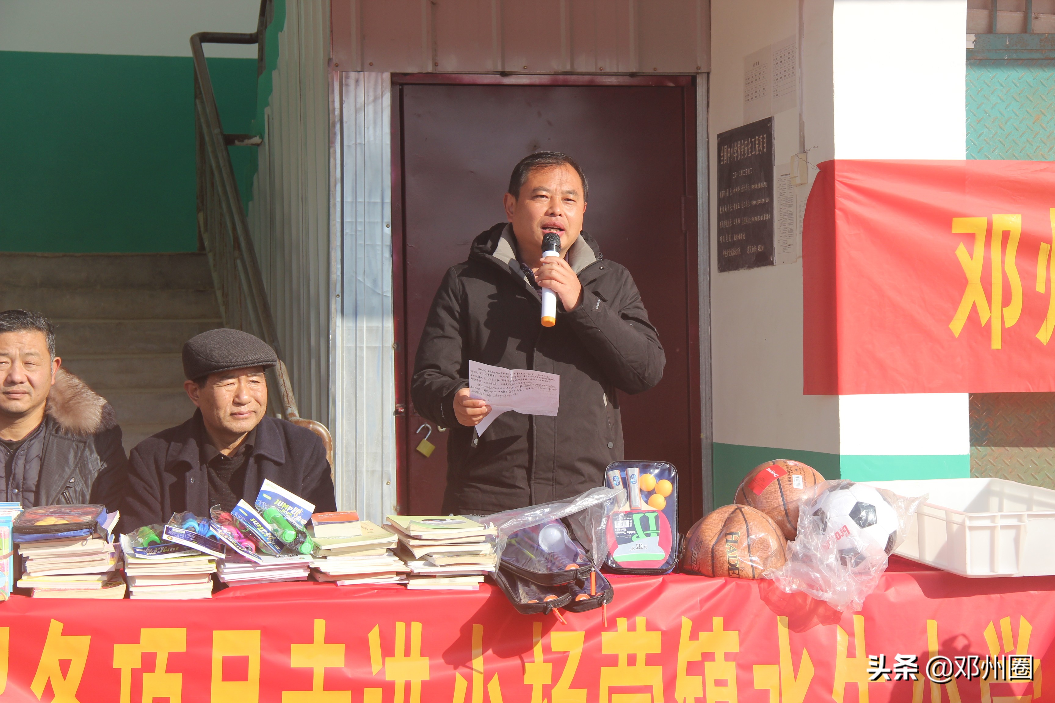 邓州乡贤燕天举：六年寸草心报得桑梓情