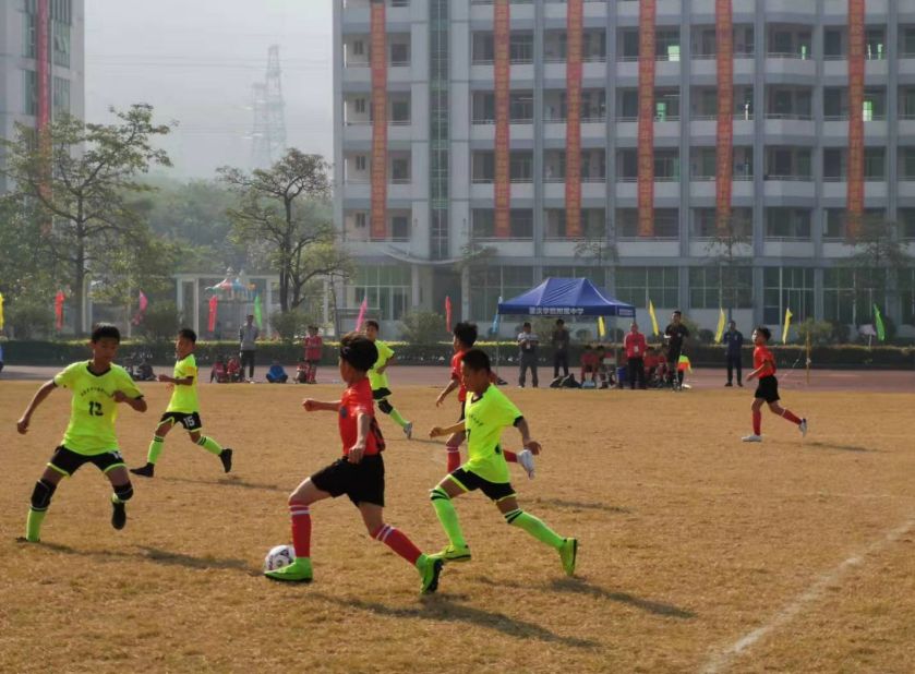 肇庆市足球市长杯初中组第一名,肇庆青少年足球锦标赛德庆端州