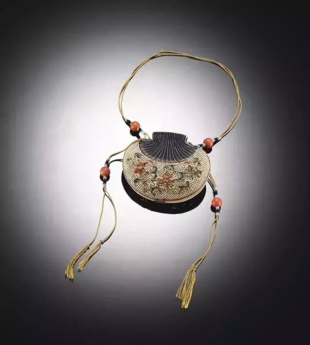 古代男女定情信物用哪种玉佩,古代男女定情信物都有哪些