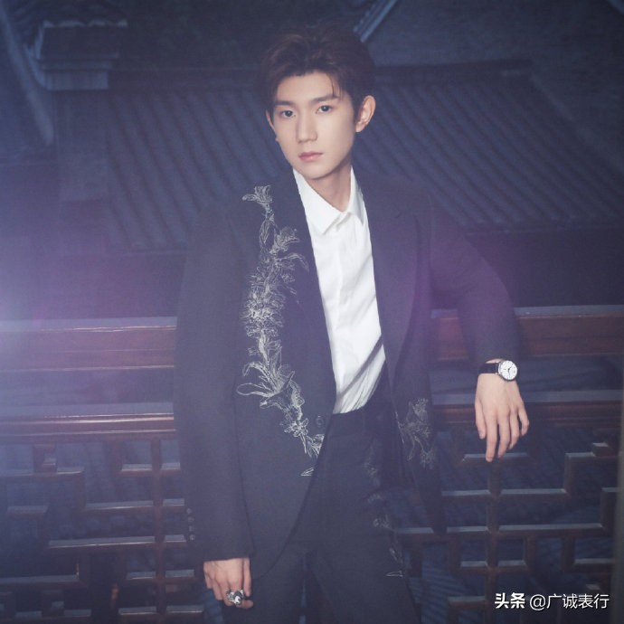 伯爵对胡歌的评价,伯爵评价胡歌