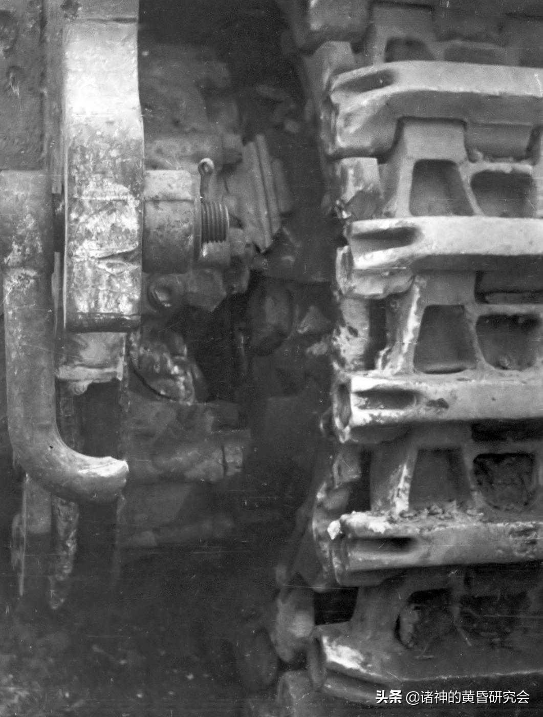 虎式坦克vs潘兴坦克谁更强,m26潘兴坦克vs虎式坦克