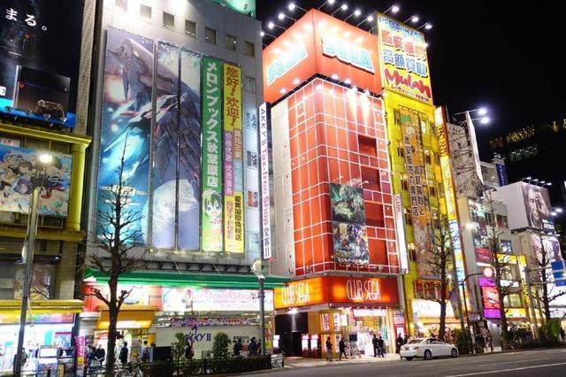 宅男动漫手办的快乐天堂，日本秋叶原到底有多少好玩的手办！