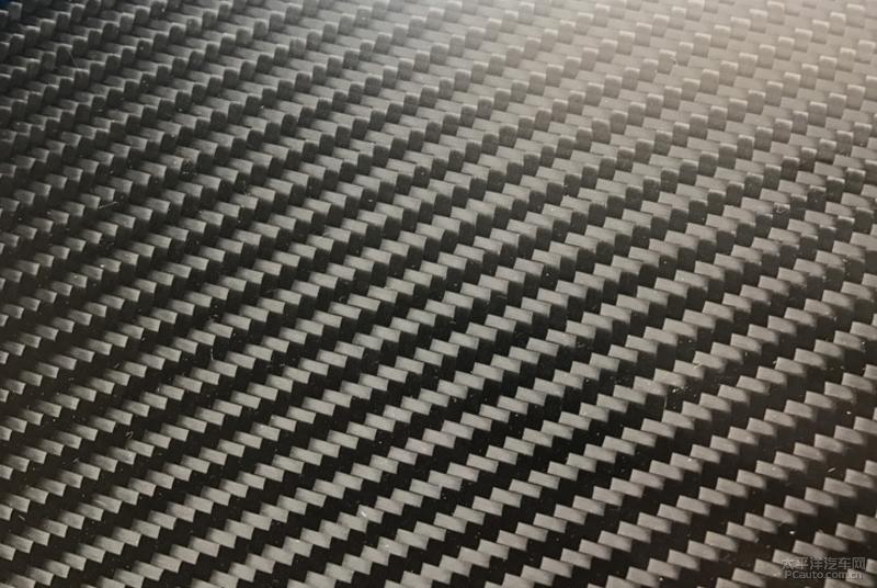 去车内甲醛异味用什么产品好,车内内饰异味严重怎样清除