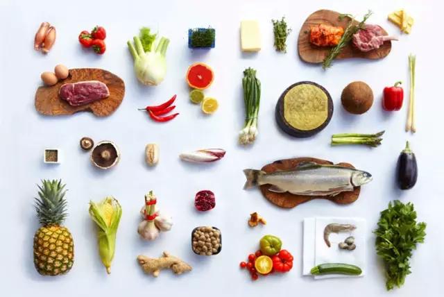 宝宝脸上起红疹反反复复怎样根除,宝宝脸上起疹子妈妈需要忌口吗