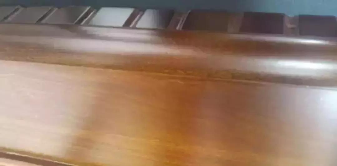 贴木皮与实木家具怎样区别,贴木皮和贴纸的区别