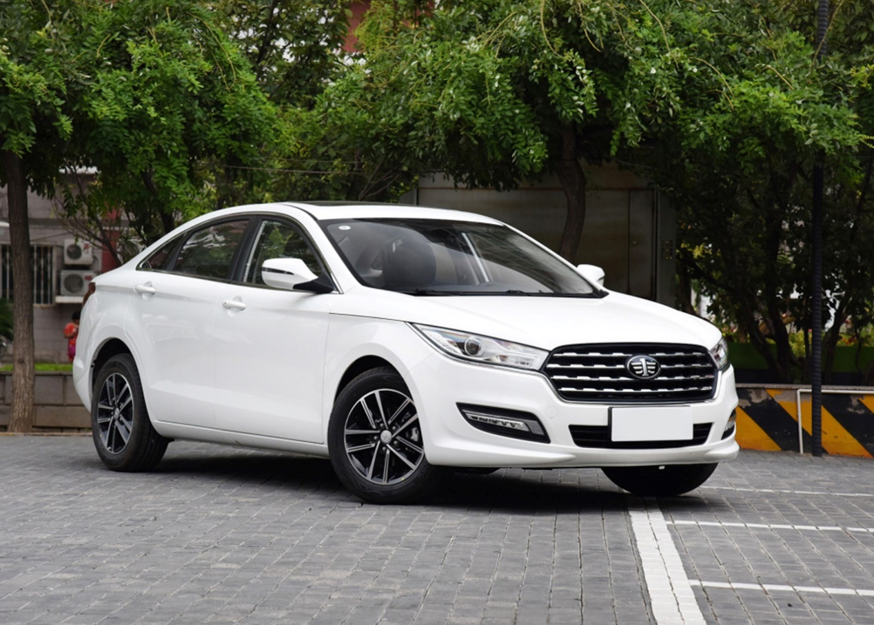 奔腾b502016新款视频,奔腾b502017款