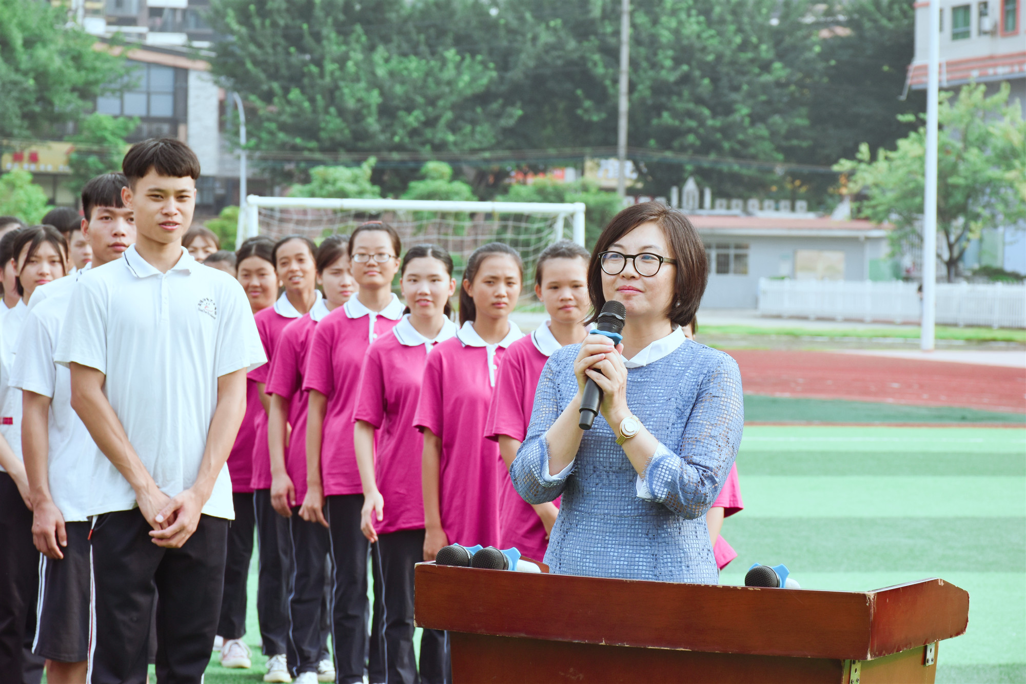 九月师恩意浓浓——华粤艺术学校教师节师生联谊活动