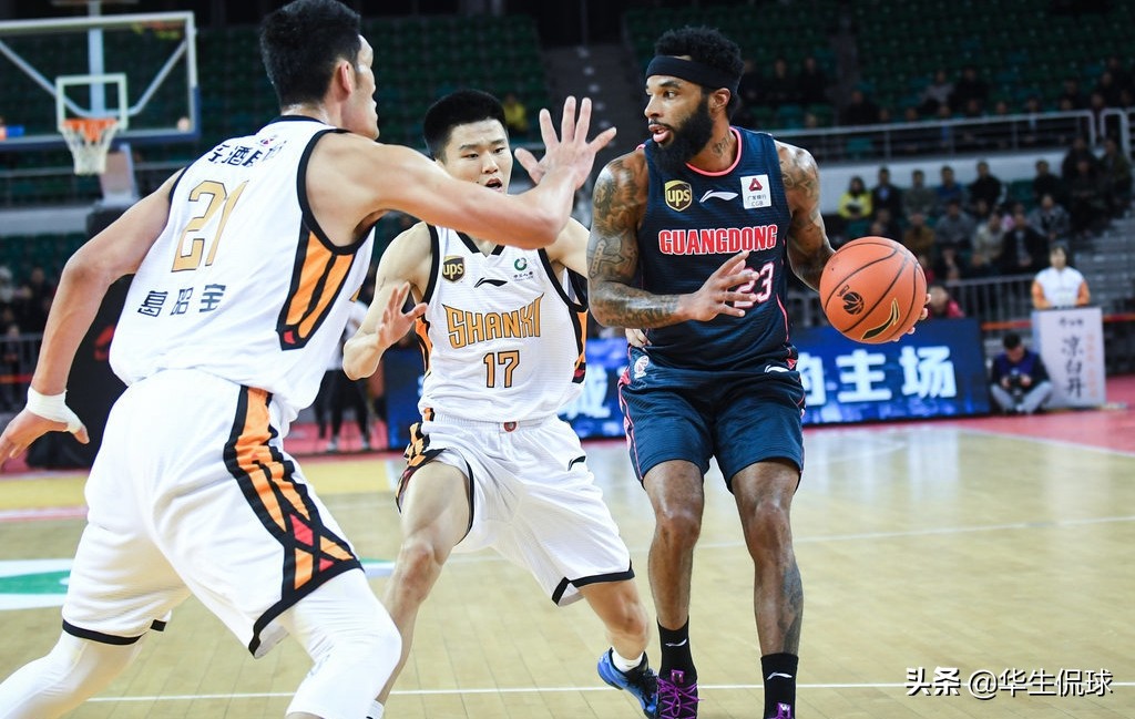 令人窒息的广东宏远防守反击,广东宏远能把对手打哭到底有多强