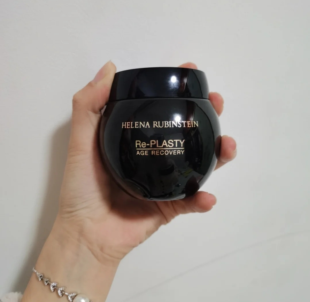 推荐几款保湿效果好的面霜,好用的面霜推荐这10款面霜清爽