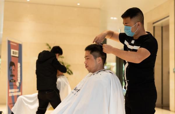 学雷锋抗疫情活动寄语,疫情期间学雷锋