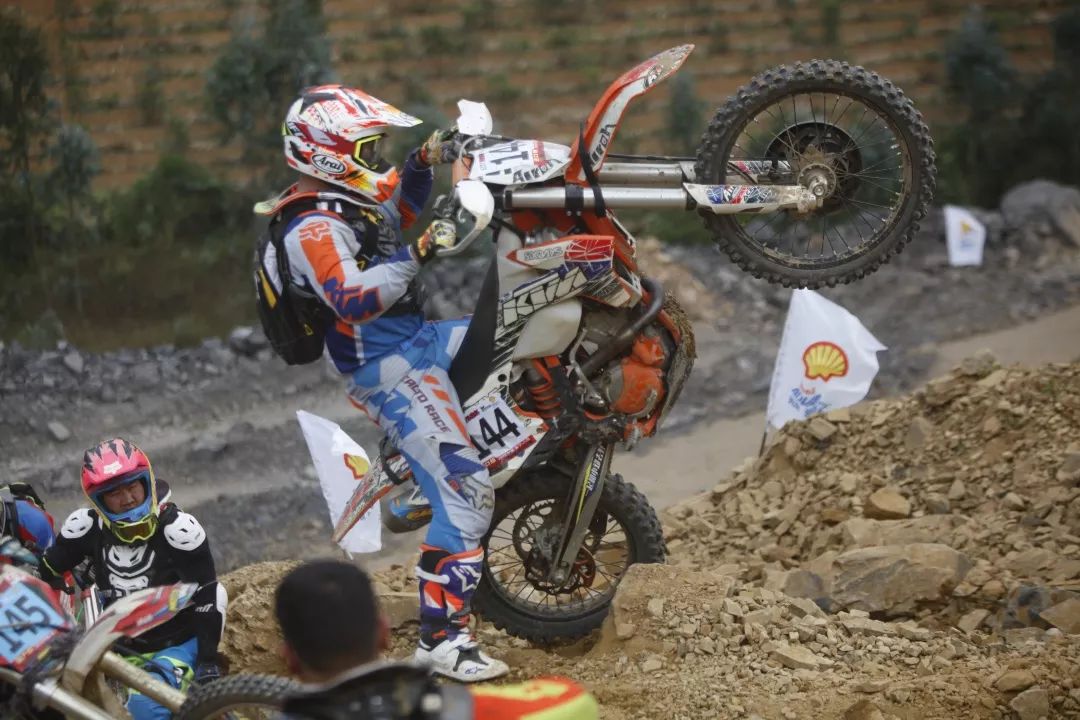 新品合成机油,壳牌机油新产品