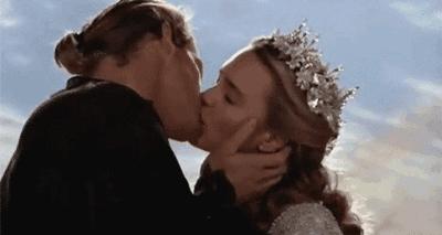 记住：“Kiss-Me-Ass”千万别翻译”快吻我——屁股”！老外会疯的