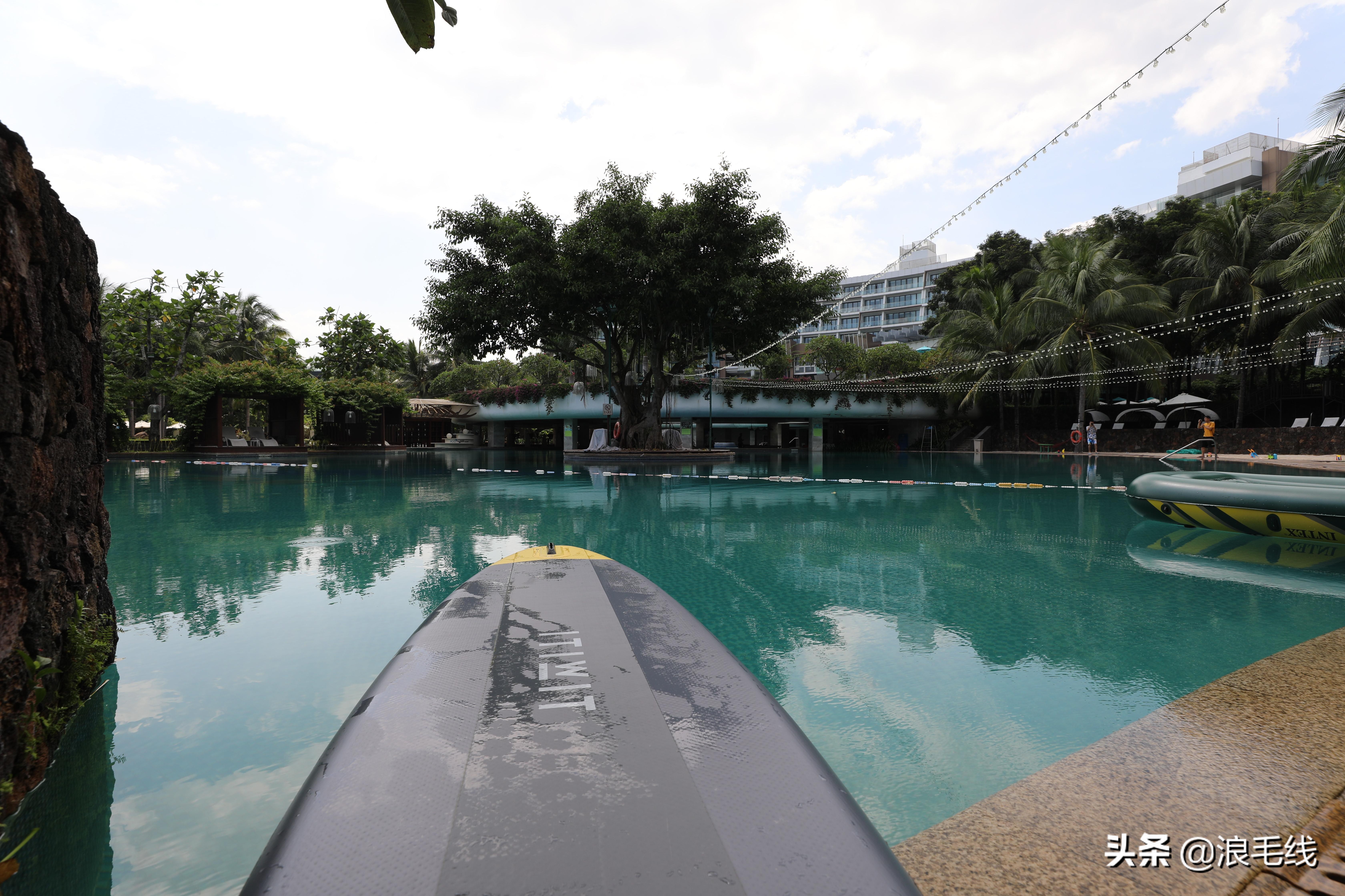 李现拍戏住的三亚酒店多少钱一晚,住韩商言同款酒店